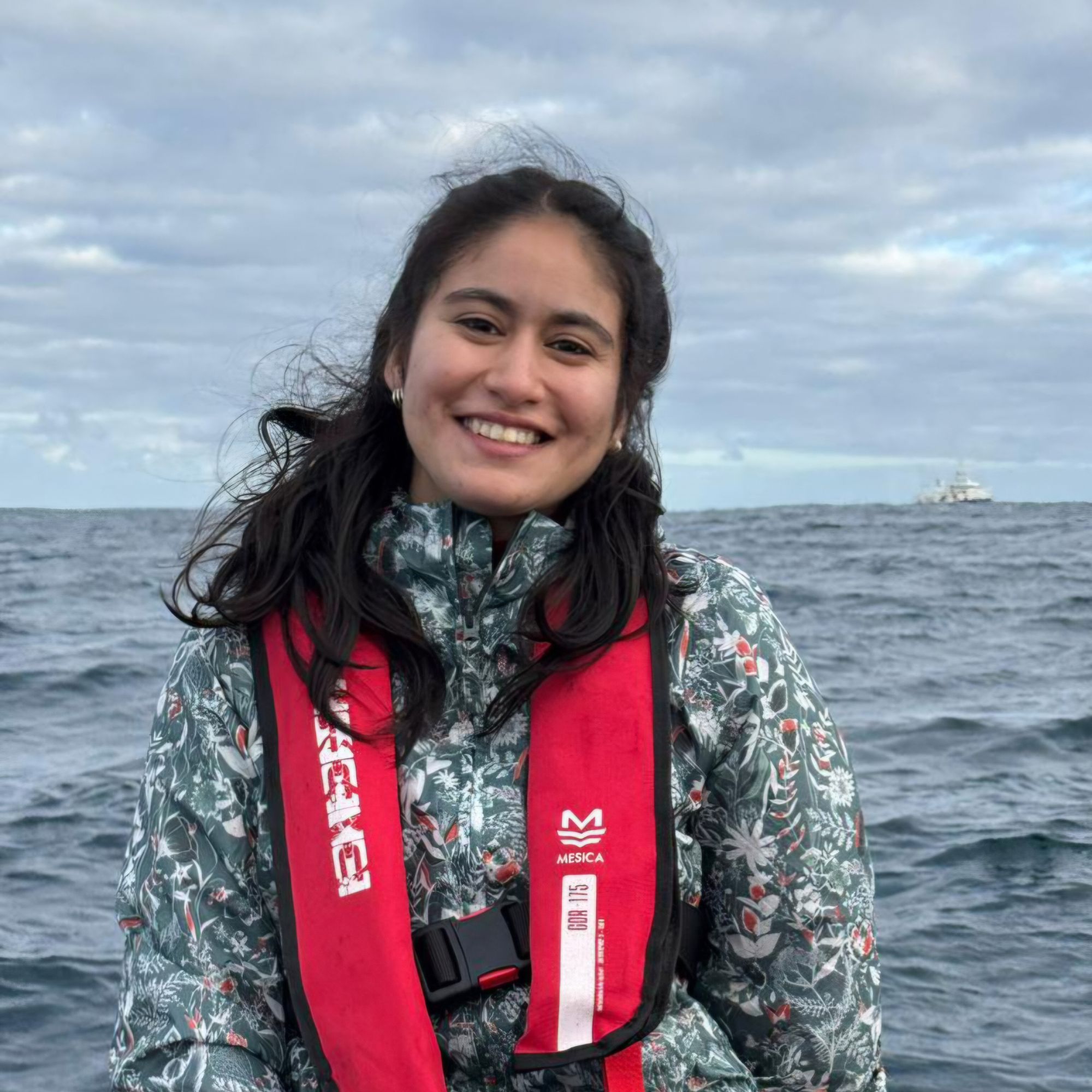 Salma Espinoza, Estudiante Magíster en Ciencias mención en Oceanografía